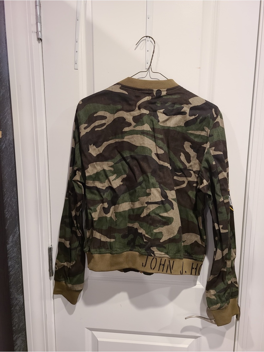 Camo Jacket - Picture 9 of 9